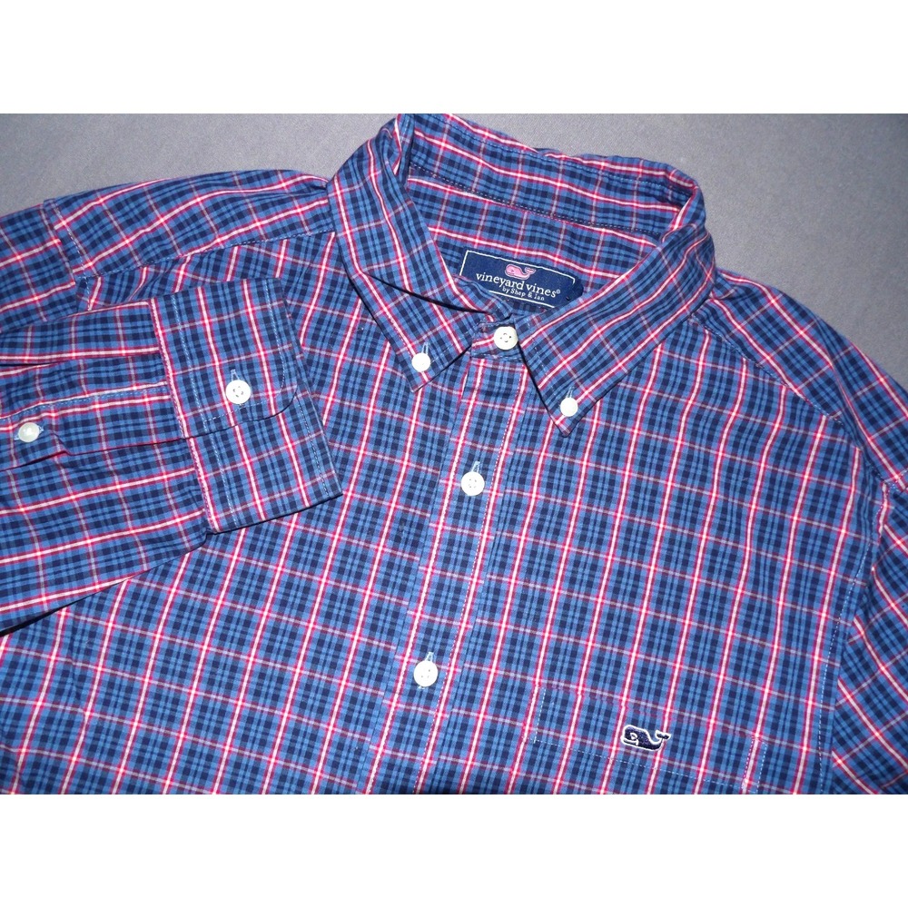 Vineyard Vines Long Sleeved Plaid Casual Whale Logo Button Up Shirt Men's Medium